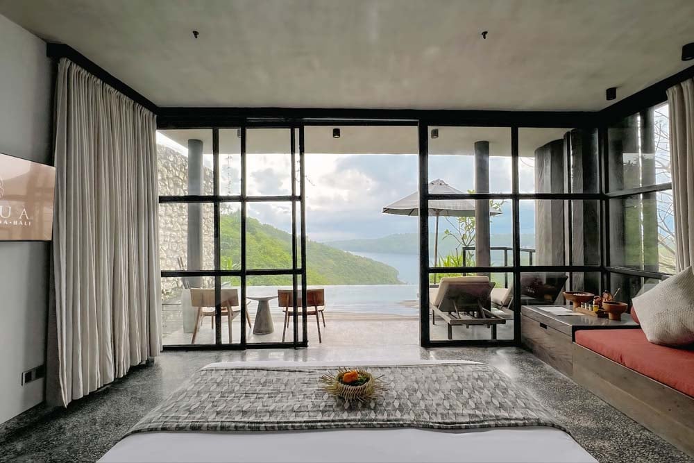 One-Bedroom-Luxury-Villa-Sea View-2